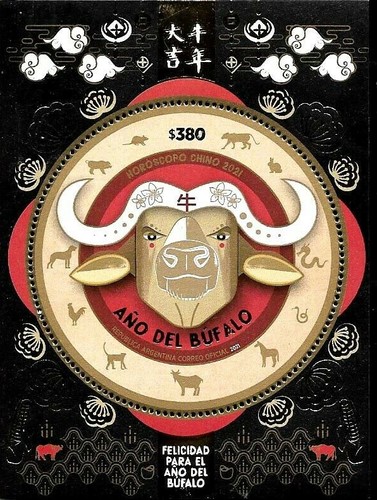 [Chinese New Year 2021 - Year of the Ox, type ]