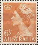 [Queen Elizabeth II - Crown in Upper Left Corner, type DO1]